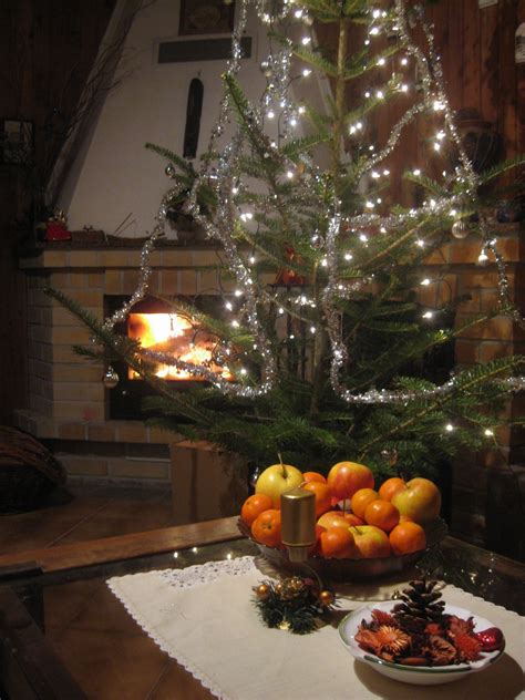 A slovak christmas begins on štedrý večer, literally bounteous evening, which is christmas eve. Merry Christmas (Veselé Vianoce) - Slovakia Blog