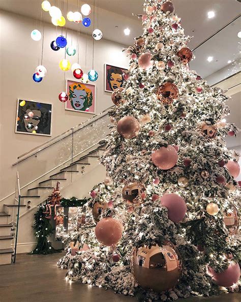 Kylie Jenner Shows Off Her 20 Foot Christmas Tree E News
