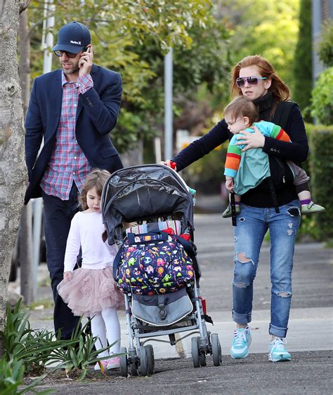 Sacha Baron Cohen Kids : Isla Fisher and Sacha Baron Cohen daytrip