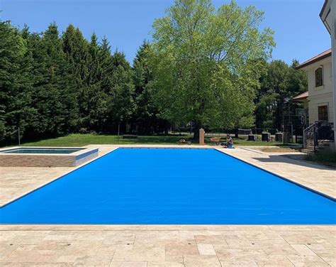 Features And Benefits Of An Automatic Pool Cover Coversafe