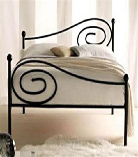 Iron bed next to pictures of french country decorating alongside curtain ideas and modern baseboard. Awesome 20+ Unusual Metal Bed Designs That Will Fit In Any Interior Style. More ... | Iron bed ...