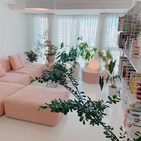 6 Dreamy Pink And Green Spaces For A Tropical Summer Daily Dream Decor