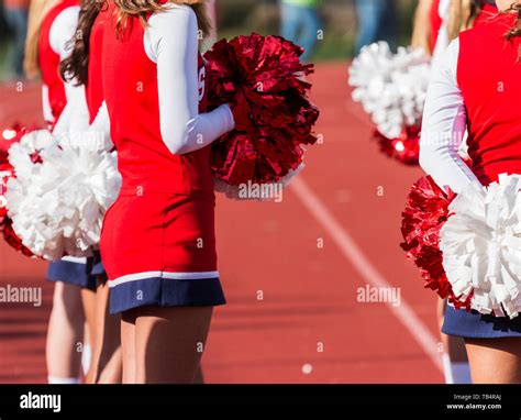 Pom Pom Cheerleader Homecoming Hi Res Stock Photography And Images Alamy