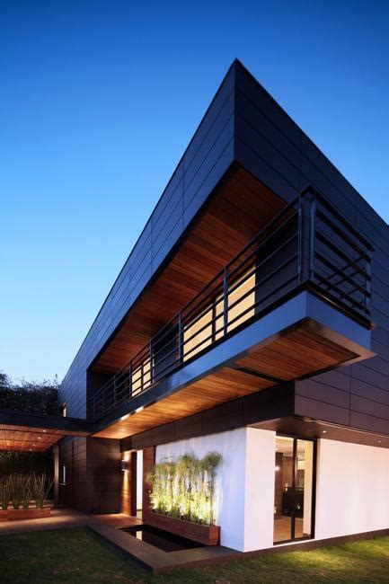 Contemporary House Design With Exterior Ceramic Panels And