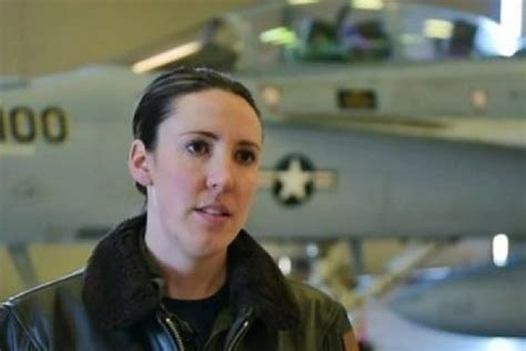 Amanda Lee Became The First Female To Be Navy Blue Angels