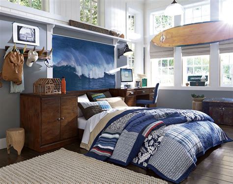 In case you're scanning for teen bedroom ideas, consider what your teenager loves and see their bedroom through their viewpoint. Teenage Guys Bedroom Ideas | Mens room decor, Surf room ...