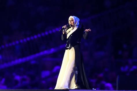 (full) meletop raikan skuad bola jaring pingat emas netball gold medal malaysia di sea games 2017. Sukan SEA 2017 Sudah Berakhir Tapi Lagu "Standing In The ...