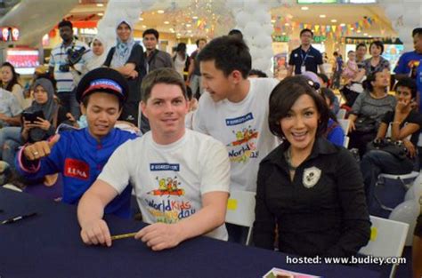 Erra has been interested in. BLOG-BLOG HIBURAN: 06/02/12
