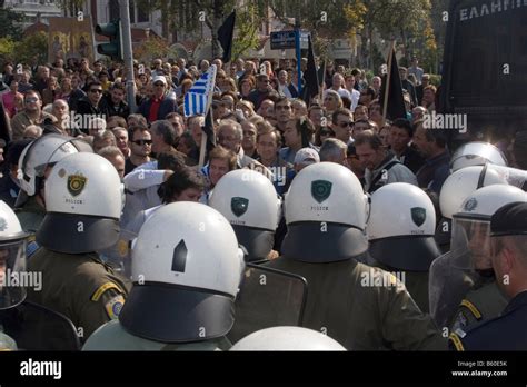 Police vs citizens Stock Photo - Alamy