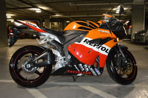 Hi, i need help, honda cbr 650 2018, eprom 93c66, currently thinned to 1628km, i need 6102km. 2009 CBR600RR Repsol Low Milage
