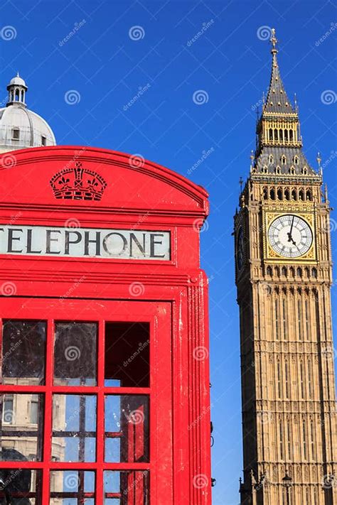 Rote Telefonzelle Und Big Ben London England Stockfoto Bild Von