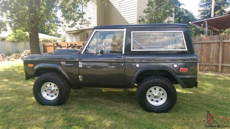 1972 Ford Bronco 4x4 Sport Early Bronco 302 V8 Worldwide No Reserve Auction