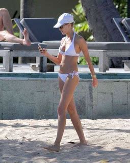 Softly Temperature Maryna Linchuk Show Off White Bikini At St Barts