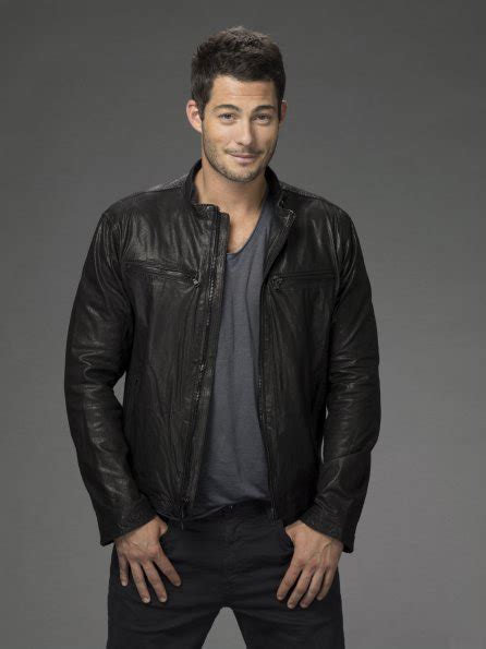And currently lives in los angeles, ca. Client List : Photo Brian Hallisay - 22 sur 55 - AlloCiné