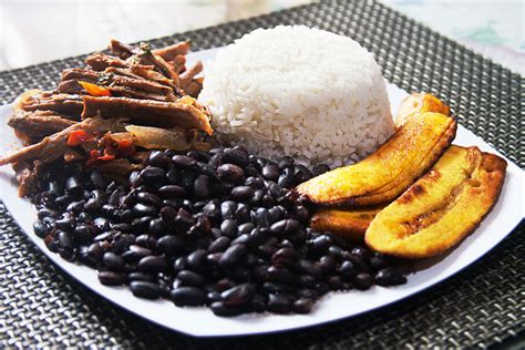 Pabellón Criollo The National Dish Of Venezuela