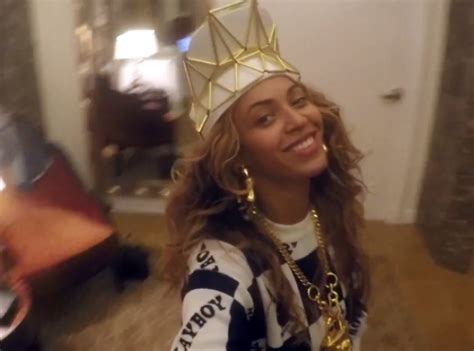 the best moments from beyonce s 7 11 video big top 40