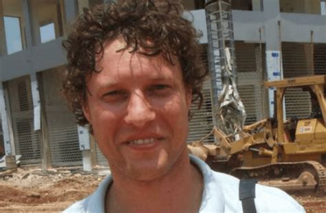 His photographs were published in newsweek, time, the guardian. Dutch photojournalist shot dead by Isis sniper in Libya ...