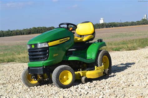 2009 John Deere X320 Lawn And Garden And Commercial Mowing John Deere