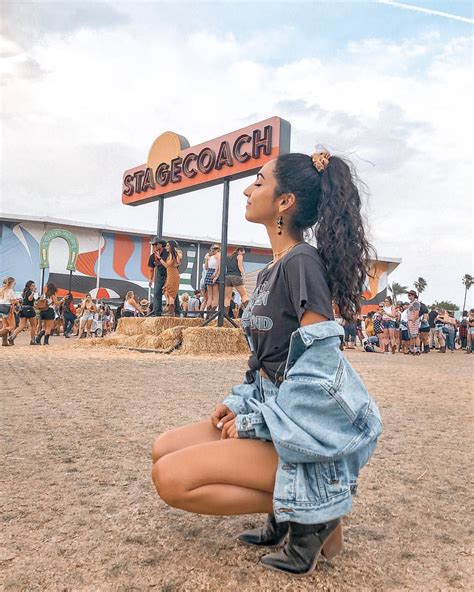 Stagecoach outfit / denim festival outfit looks / festival outfit | Country festival outfit ...