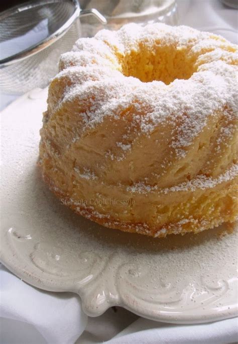 Torta con il latte condensato. Dolci: Torta con latte condensato (Bolo de leite ...