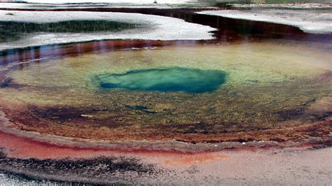 Yellowstone has had at least three such eruptions: Yellowstone-Vulkan: doch ein Mantelplume? | | Vulkane Net ...
