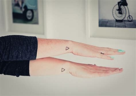 Copyright © 1983 by narcotics anonymous world services, inc. TATTOO VOL. 5 - HENDUR - Trendnet