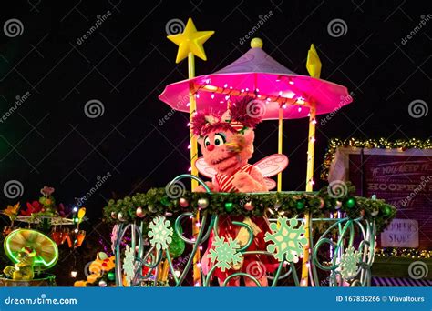 abby cadabby in sesame street christmas parade at seaworld 27 editorial photo image of