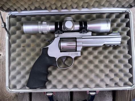Gun And Gear Review Smith And Wesson Performance Center Model 686 With
