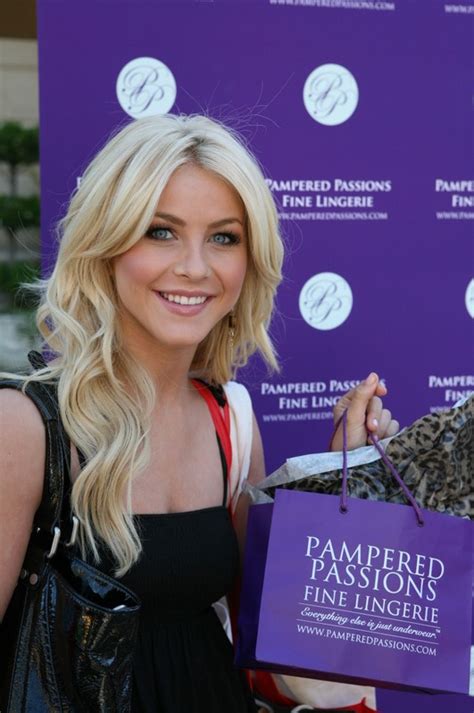 juliiane hough loves pampered passions fine lingerie mtv music awards bevlery hills soiree