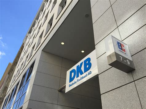 Es gibt keine spezielle deutsche bank junges konto kreditkarte. DKB Deutsche Kreditbank AG - Konto mit Kreditkarte