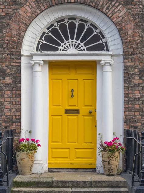 Yellow Front Door Ideas For A Cheery Entrance Homenish