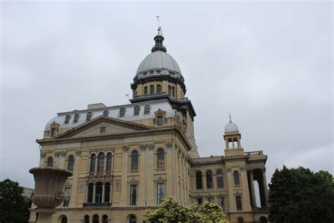 Pin On Illinois State Capitol Building In Springfield Ilinois