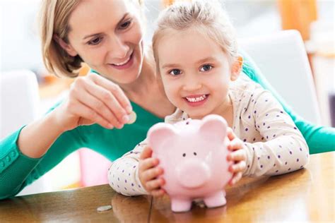 6 Tips To Teach Your Child To Save Money