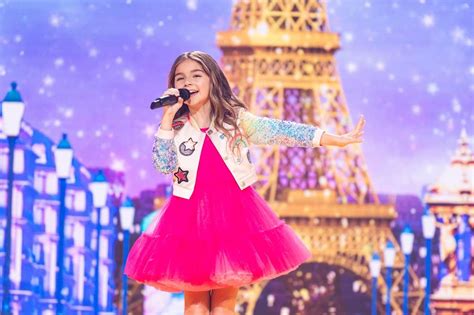 The three show hosts — chantal janzen, jan smit and edsilia rombley are set. La Francia ospiterà lo Junior Eurovision Song Contest 2021