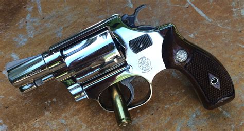 Sold Classic Sandw Model 36 Chief Special Nickel Early 60
