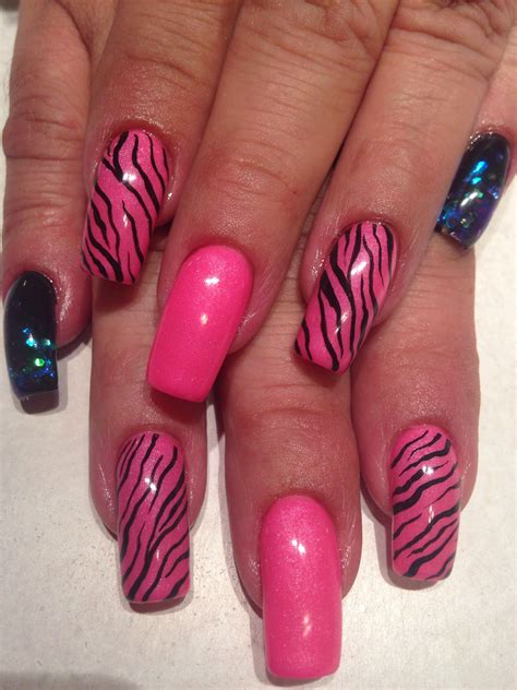 Black N Pink Zebra Print Nail Art Zebra Print Nails Gel