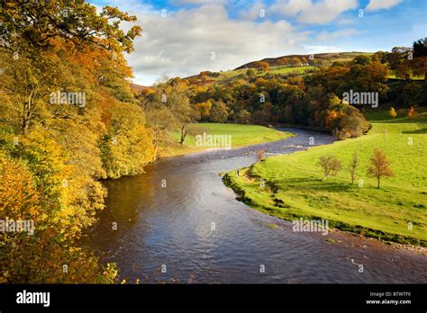 Bolton Abbey Estate River Wharfe Yorkshire Stock Photo Alamy