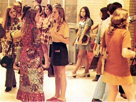 40 Old Photos Show What School Looked Like In The 1970s Vintage Usa Oldamericacafexbiz431