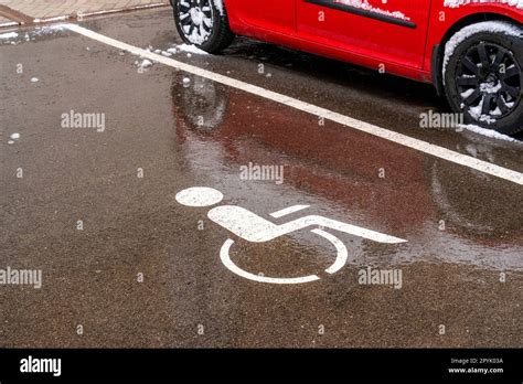 Car Parking Area For People With Disabilitiesfree Space Handicapped