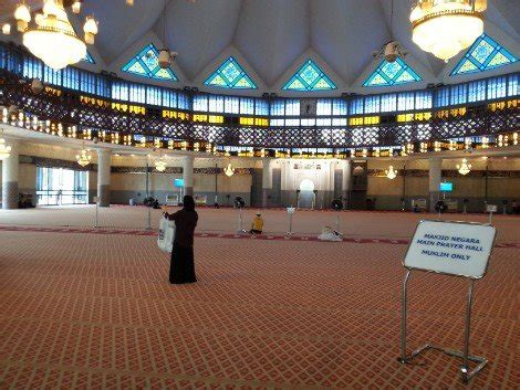 Kuala lumpur malaysia is located at 6973.56 km north west to mecca. Train travel from Batu Gajah to Kuala Lumpur | Malaysia Trains