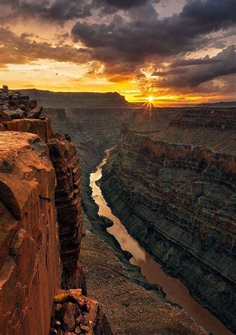 Sunrise At The Grand Canyon Grand Canyon National Park Places To