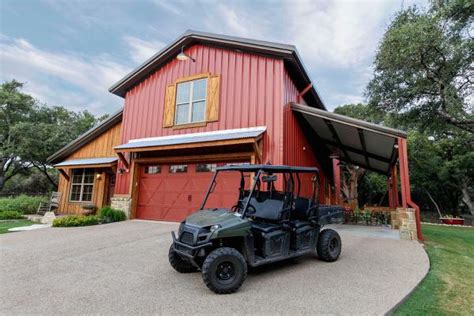 These structures can be used for a variety of purposes, from garages, to horse barns, to riding arenas, to hay barns, to homes. Custom Steel Living Spaces, Barn Homes - Mueller, Inc