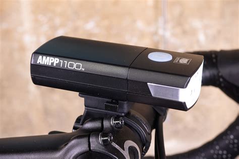 Review Cateye Ampp 1100 Front Light Roadcc