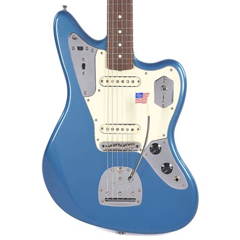 Fender Johnny Marr Jaguar Lake Placid Blue