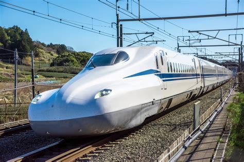 Akibatnya, kedua perusahaan kereta api besar penyedia shinkansen di jepang yaitu east japan railway dan west japan railway merugi dalam jumlah yang tidak sedikit. Tak Cuma Supercepat, Shinkansen Rute Tokyo-Osaka Dirancang ...