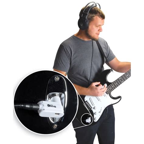Bravo Audio Headplug Mini Rechargeable Guitar Headphone Amp 100 Mw