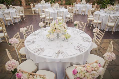 The Great Guest Wedding Seating Debate Who To Sit Where