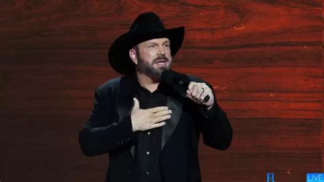 Garth Brooks Net Worth In 2023 How Rich Is He Now Comprehensive