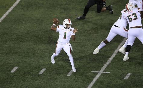 Miami Hurricanes Rhett Lashlee and D'Eriq King recognized ... D'eriq king named miami hurricanes starting qb.