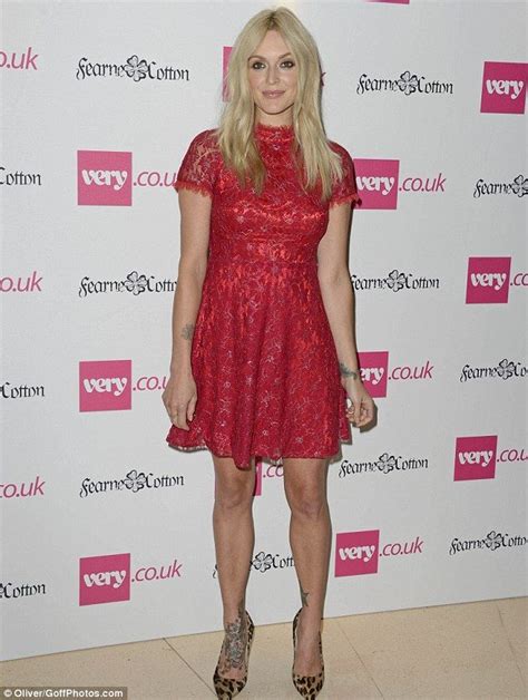 Fearne Cotton Leads The Way At Her Catwalk Show Fearne Cotton Red Lace Dress Catwalk